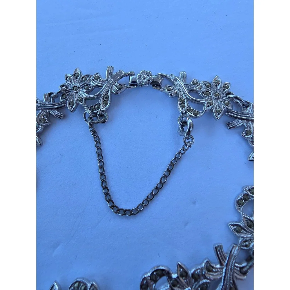 Vintage Marcasite Floral Ribbon Link Bracelet Silver Tone Safety Chain 7.25in